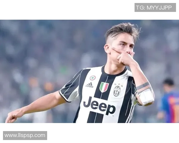 现役足球场上最帅十大球星排名，颜值与实力并存的魅力风采